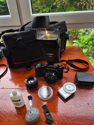 Vintage, Classic 1981 Pentax A3 SLR 35mm Camera  with 2 Lens, Flash, etc + bag - Image 1 of 4