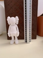 kaws companion (Grezzo) Personalizzabile