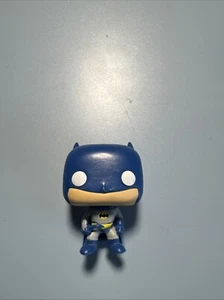 FUNKO MYSTERY MINIS DC COMICS BROWN AND YELLOW BATMAN VINYL FIGURE - Picture 1 of 5