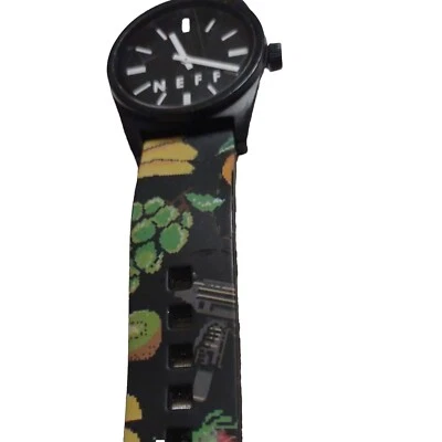 Reloj Neff Daily con correa de frutas negro precio sin probar en consecuencia  Foto 1 de 4