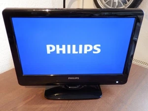 Philips LCD-TV Flachbildfernseher 19PFL3404/12 - Bild 1 von 9