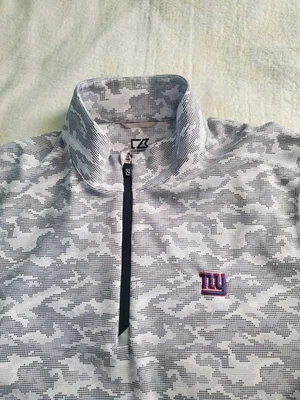 Cutter And Buck Mens Large NY Giants Gray Camo Quarter Zip Long Sleeve Pullover - Image 1 of 4
