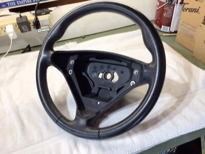 Volante Mercedes Benz SLK 280, 350, SLK 55 AMG 2005-2008 cuero negro Foto 1 de 4