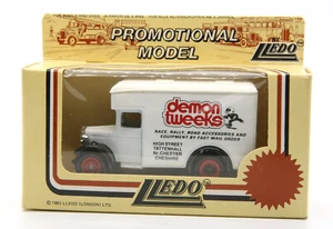 Lledo Werbemodell Druckguss - LP16059 - Dennis Parcels Van - Demon Tweeks - Bild 1 von 17
