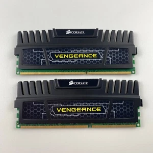 Corsair Vengeance 8GB (2x4GB) DDR3 1600MHz DIMM CL9 RAM Kit Gaming RAM - Picture 1 of 2