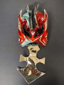 2018 Official WWE Kalisto Silver/Red Replica Luchador Mask - Picture 1 of 6