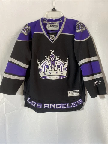 LA Kings Reebok NHL Embroidered Black Jersey Youth Size L/XL Cover