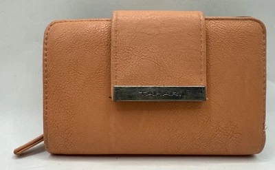 Tahari Tab Indexer Peach Orange Sherbet Wallet Organizer Women's - Изображение 1 из 4