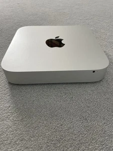 Mac Mini (Late 2014). NO MONITOR, KEYBOARD OR TRACKPAD/ MOUSE SUPPLIED - Zdjęcie 1 z 8