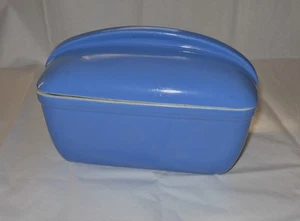 Plato de panadería azul vintage hecho para Westinghouse Delphinium con tapa cúpula excelente - Imagen 1 de 7