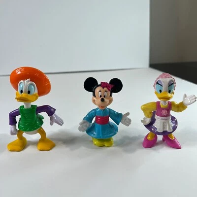 Disney Epcot Center PVC Figures Lot - Minnie, Daisy & Donald Duck, Vintage 90s - Image 1 of 4