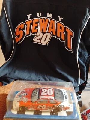 Winners Circle 2001 1/24 #20 Tony Stewart Home Depot Coca Cola With Shirt - Image 1 of 4