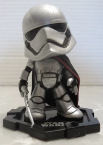 Funko Mini Vinyl Bobble Figure - Star Wars Ep 8: The Last Jedi - Captain Phasma - Picture 1 of 7