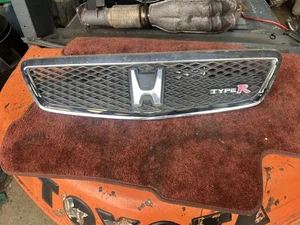 Honda accord type r ch1 pre facelift front grill 98-99 - Picture 1 of 2