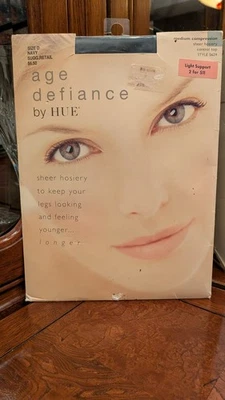 HUE Age Defiance Med. Compression C. Top Pantyhose  Navy  D Up To  6' & 210 Lbs. - Image 1 of 4