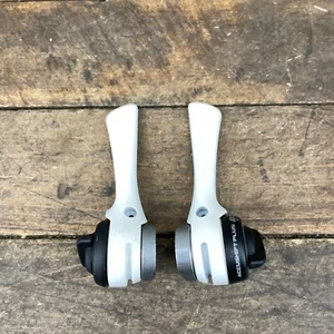 Vintage Suntour  Shifter Set 6s White Accushift Index 6 Speed 6s Braze On Ole - Picture 1 of 10