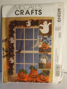 McCall's #5949 GEISTER, FLEDERMÄUSE, LECKERLIBEUTEL UND KÜRBISSE Schnittmuster ungeschnitten  - Bild 1 von 2