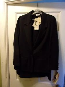 VINTAGE 2 Piece Cape Cod Black Career Jacket & Skirt Suit Size 12 Bradlees Tags - Picture 1 of 4