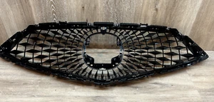 2022-2023 ACURA MDX FRONT BUMPER CENTER UPPER GRILLE OEM 71121-TYA - Picture 1 of 12