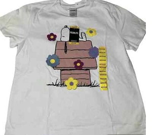 NEW Peanuts Women’s Crochet Flowers Snoopy Tee White XL - Picture 1 of 4