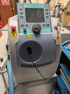 Quantel Viridis Derma Laser 2006 with Footpedal and Power Cord With Hand Piece - Picture 1 of 10
