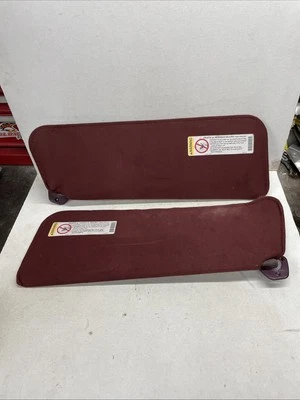 Parasol rubí para conductor y pasajero Chevy GMC Silverado Sierra C/K 1500 1988-1998 Foto 1 de 4