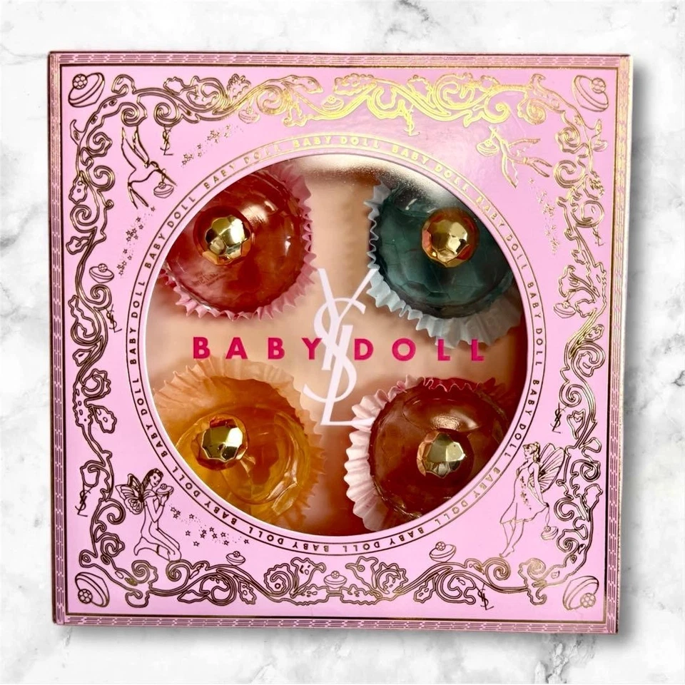 Новый Yves Saint Laurent Baby кукла коллекции миниатюрный набор 4 x 7,5 мл EDP - Изображение 1 из 1