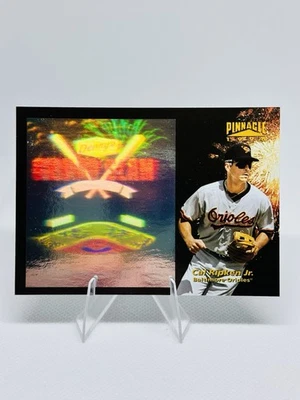1996 Pinnacle Denny's Grand Slam Holograms Artist's Proof Cal Ripken Jr #1 HOF - Image 1 of 2