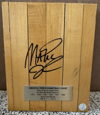 Magic Johnson Firmado Autografiado Juego Usado Auténtico Lakers Forum Floor Foto 1 de 4