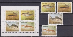 Q1002 - Kirgizie / Kirgizia  - 1994 - MNH - Block +Set -  Vissen/Fish/Fische - Picture 1 of 1