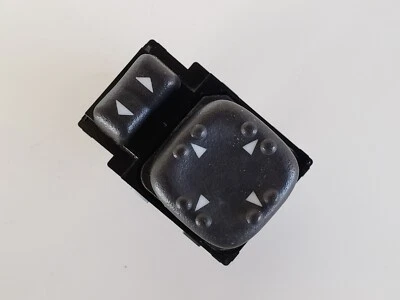 02 Chevrolet Chevy Avalanche 1500 15045085 Mirror Switch OEM - Image 1 of 4