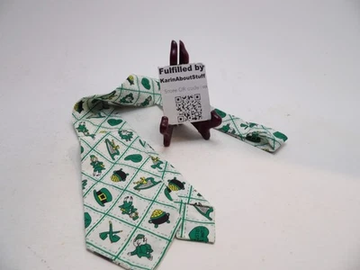 St. Patrick's Day Homemade Fabric Necktie Leprechaun Harp Pot of Gold Irish Hat - Image 1 of 4