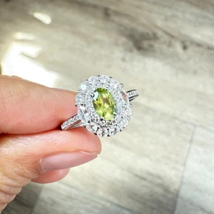 925 Sterling Silver Ring Oval Peridot 6x4mm Natural Gemstone Zircon Jewelry Gift - Picture 1 of 11