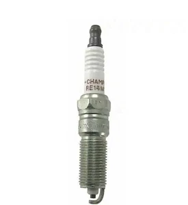 Champion 470 Copper Plus Spark Plugs RE14MCC5 - 4 Pack - Picture 1 of 1
