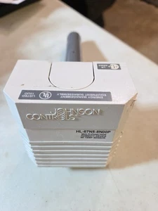 Johnson Controls HL-67N5-8N00P Humidity Device w/ Temp Sensor - Picture 1 of 5