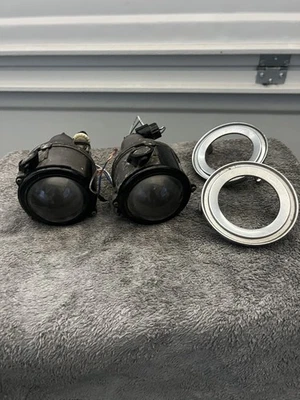 Juego de faros antiniebla Lexus RX400h 2006-2008 L+R OEM 81221-48030 / 81211-48030 Foto 1 de 4