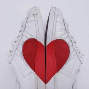 Adidas Valentine’s Day Heart Superstar 80s Half Heart Sneakers Women's 6.5 - Picture 1 of 13