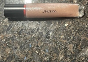 Shiseido Shimmer GelGloss Lipgloss Nude 02 Brand New - Picture 1 of 2