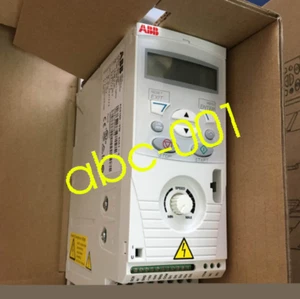 1PCS ABB ACS150-03E-03A3-4 380V 1.1KW Convertitore di frequenza Marca - Foto 1 di 2