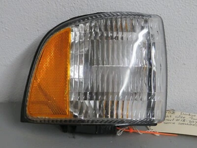 Luz intermitente lateral derecha Dodge Ram 1500 1999 2000 2001 2002 Foto 1 de 4