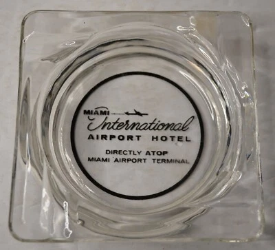 CENICERO DE CRISTAL VINTAGE DE HOTEL AEROPUERTO INTERNACIONAL DE MIAMI Foto 1 de 2