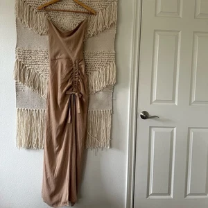 Vestido NBD Davis talla XS - Imagen 1 de 8