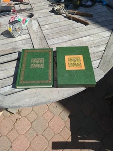 J.J.R. Tolkien Der Hobbit Hardcover Leder Schuber Edition 1997 HMCO - Bild 1 von 4