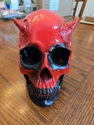 Escultura de calavera Daredevil Marvel Foto 1 de 4