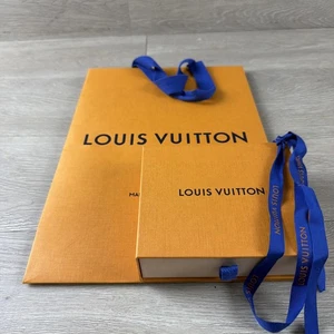 Louis Vuitton Caja de Regalo Vacía 5.5” x 4.5” x 1.5” con Bolsa, Tirador Cajón, Cinta - Imagen 1 de 11
