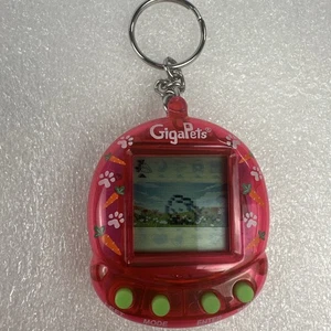 Giga Pets Bit Bunnies Digital Toy Schlüsselanhänger 2018 Top Secret Toys Hase getestet - Bild 1 von 4