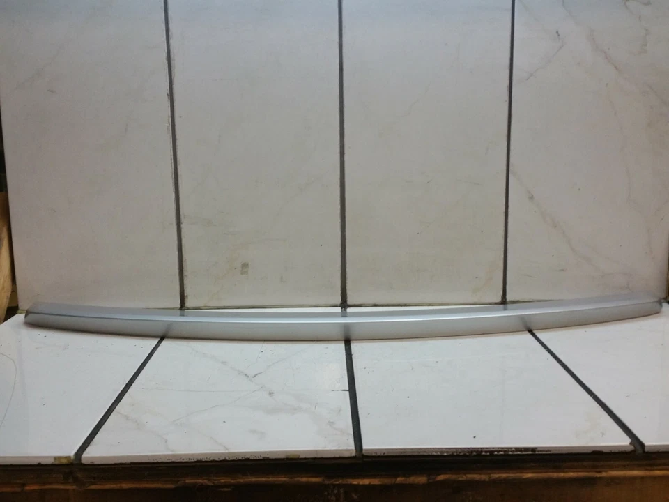 2010 BUICK ЛАКРОСС OEM СПОЙЛЕР - Изображение 1 из 4