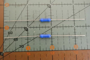 IRC Thick Film High Voltage / MIL Resistor 24.9Meg Ohm 1% CMH 1/2watt Axial 2pcs - Picture 1 of 4