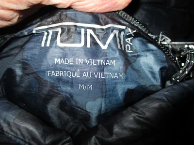 Tumi | Parka Hombre Reversible Con Capucha Embalable, Talla Mediana Gris/Azul Negro Foto 1 de 4