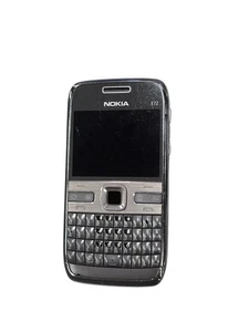 Cellulare vintage usato non testato – telefono da collezione NOKIA E72 - Foto 1 di 4